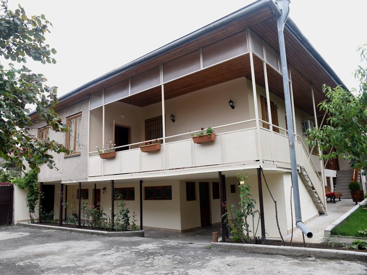 Guest House Kartuli Suli Telavi Ngoại thất bức ảnh